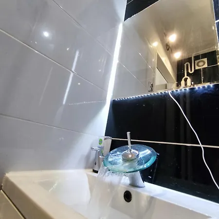 Apartament Grochowa Sky Tower דירה